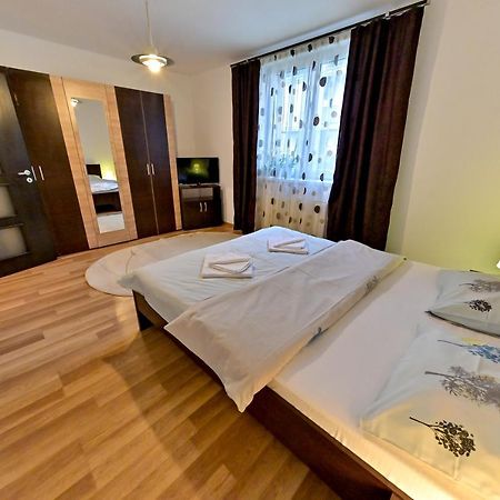 Terezianum Apartments, Free Parking Сибиу Экстерьер фото