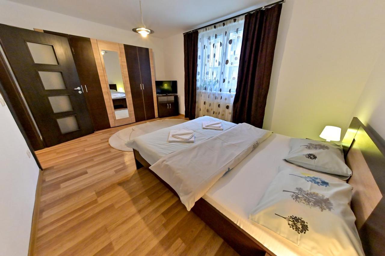 Terezianum Apartments, Free Parking Сибиу Экстерьер фото