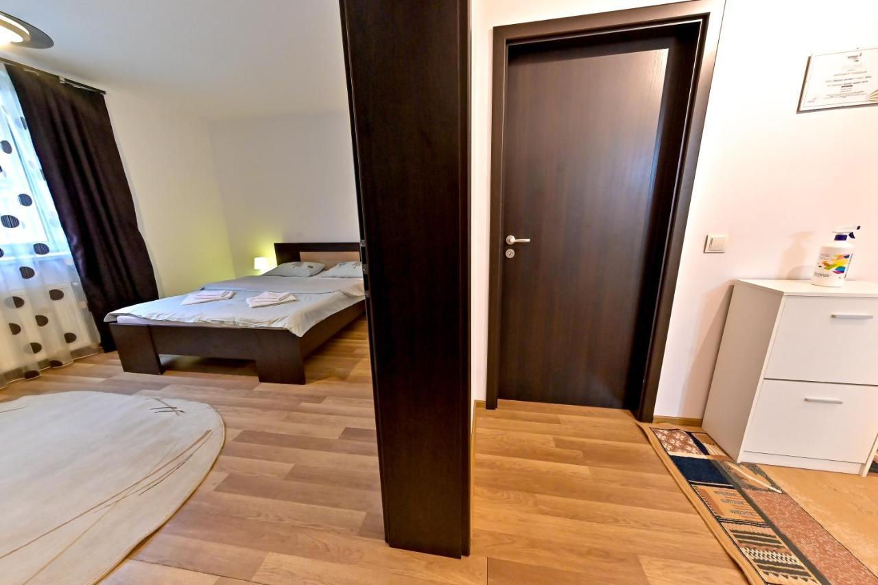 Terezianum Apartments, Free Parking Сибиу Экстерьер фото