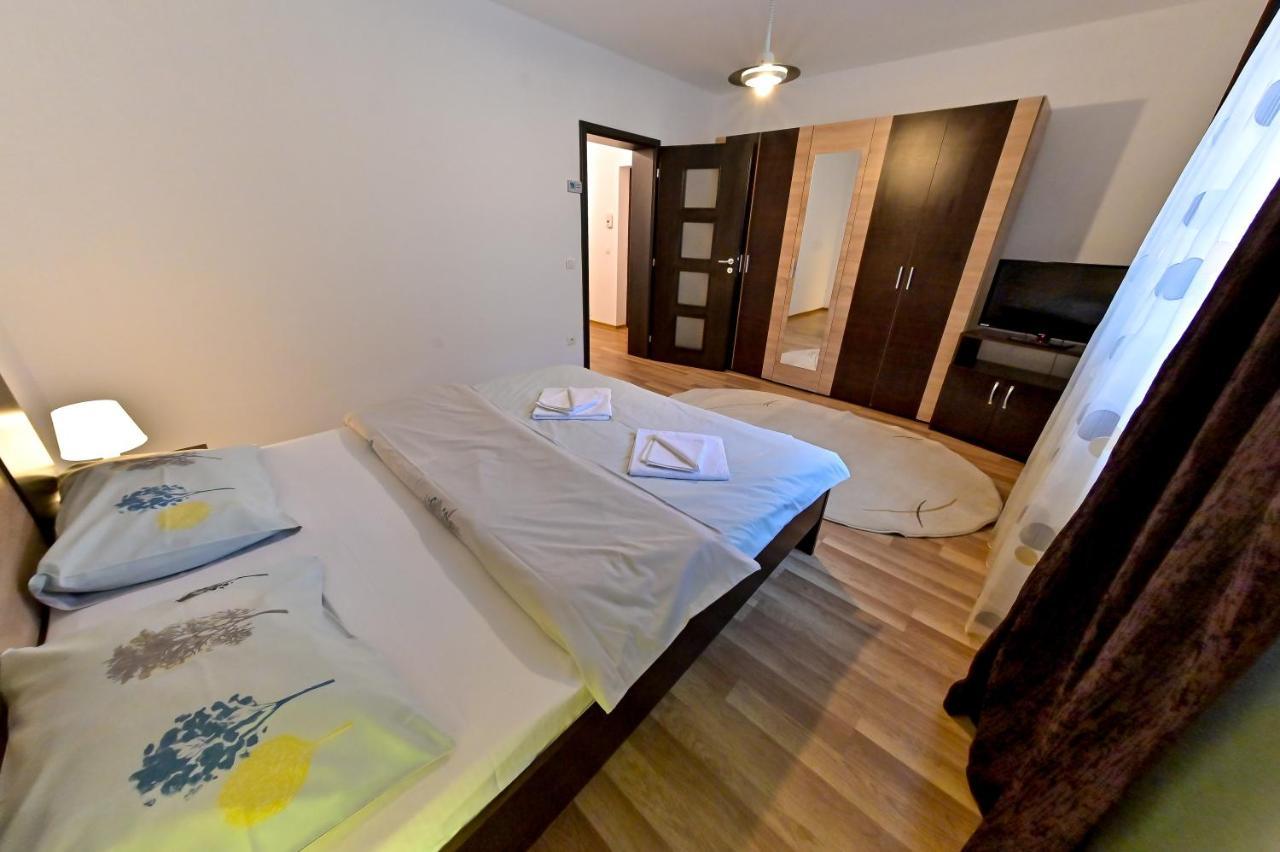 Terezianum Apartments, Free Parking Сибиу Экстерьер фото